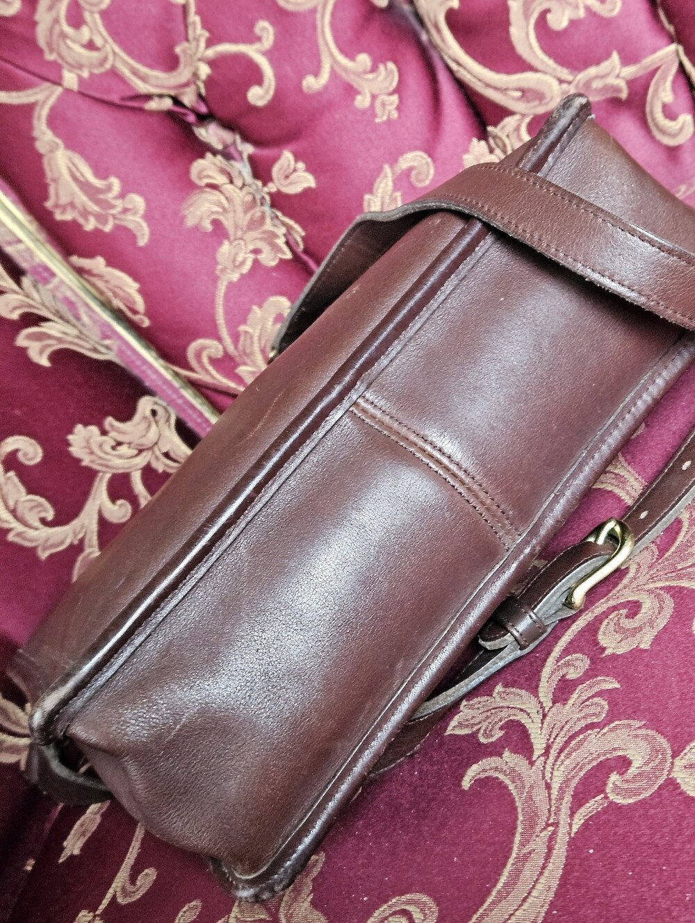 Vintage Coach Willis Bag, Style Number 9927. - Picture 6 of 16